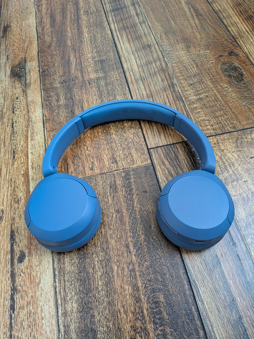 Sony WH-CH520 Wireless Headphones - Blue